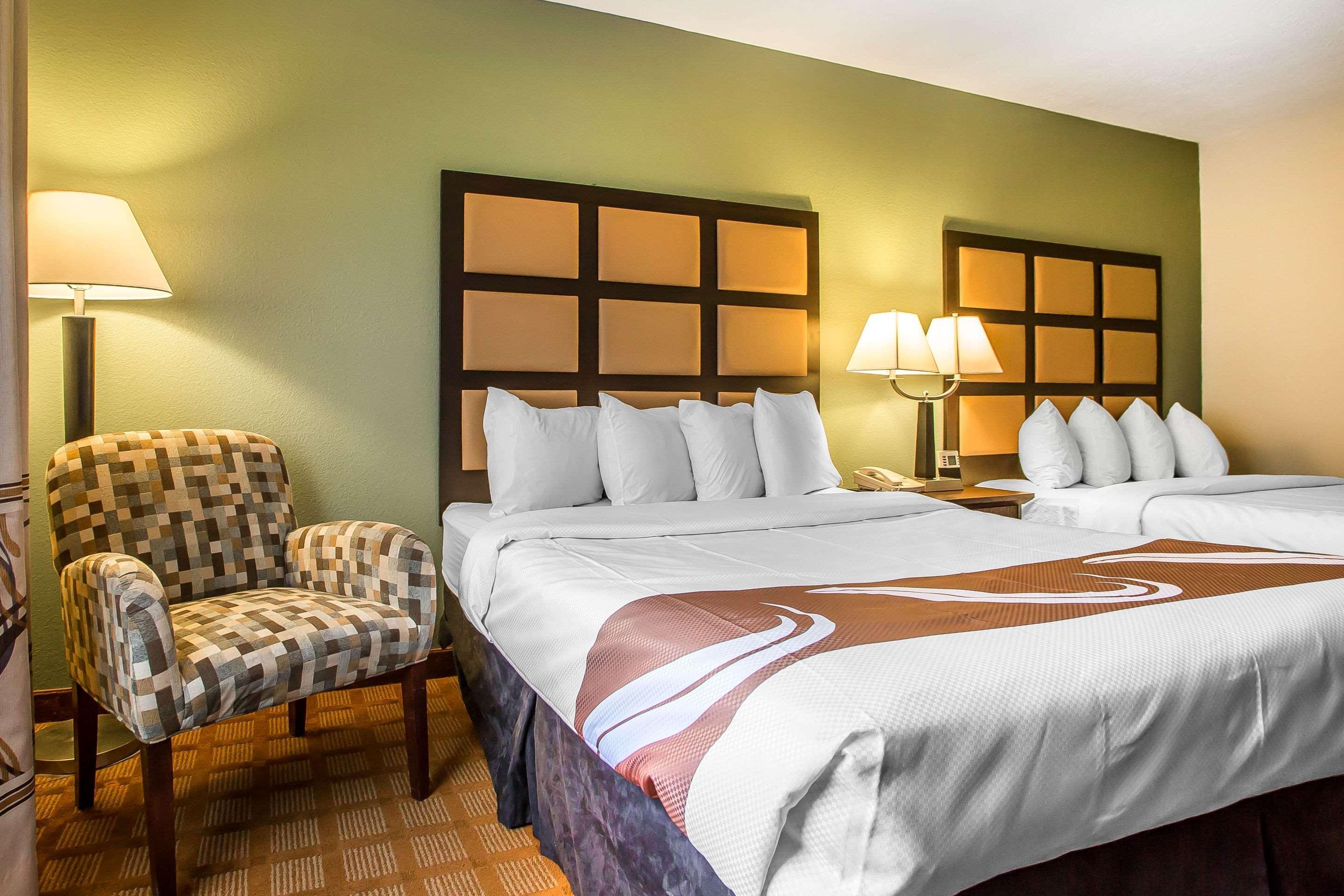 Quality Inn & Suites Marinette Εξωτερικό φωτογραφία