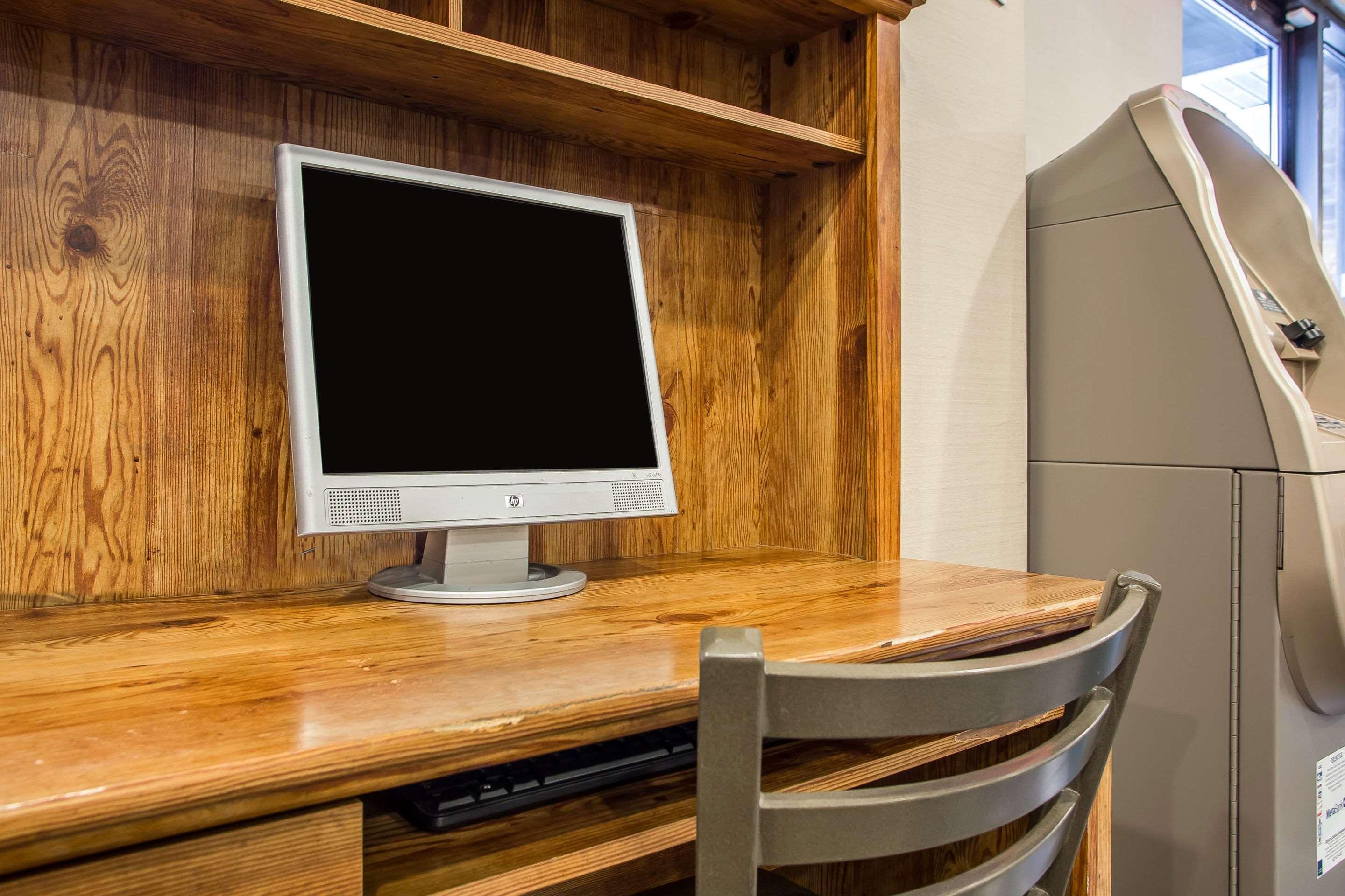Quality Inn & Suites Marinette Εξωτερικό φωτογραφία