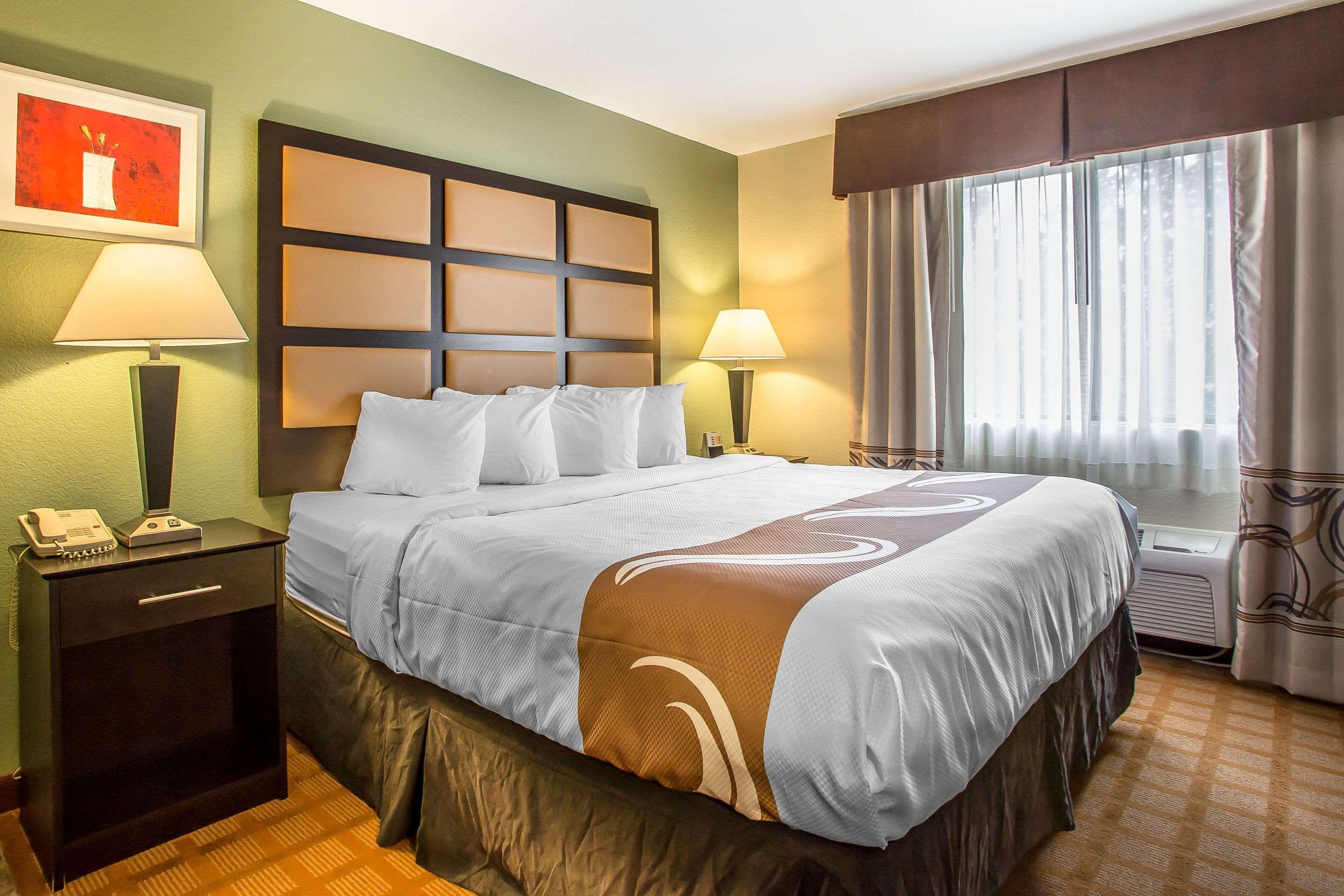 Quality Inn & Suites Marinette Εξωτερικό φωτογραφία