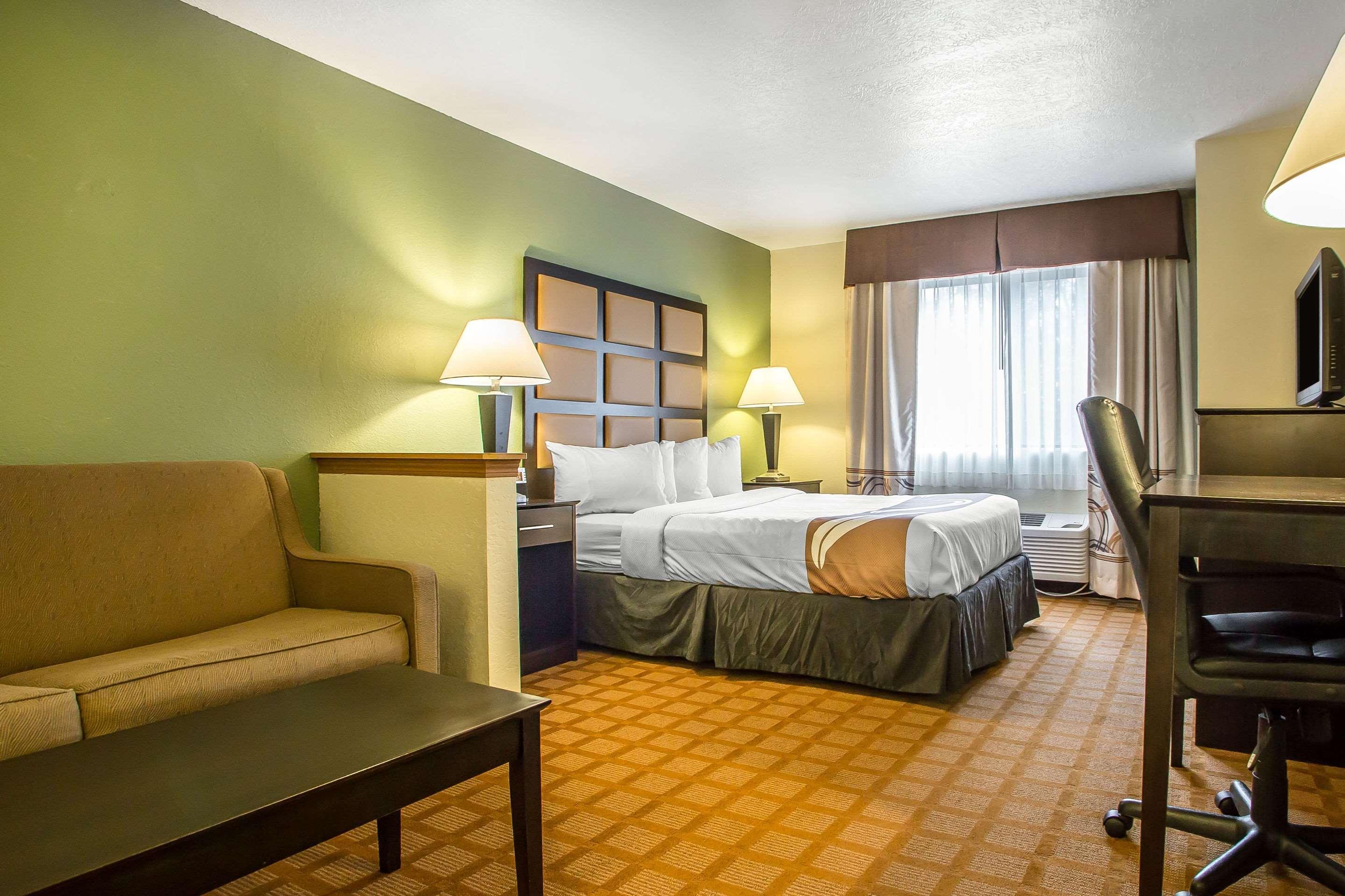 Quality Inn & Suites Marinette Εξωτερικό φωτογραφία